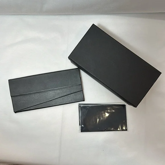 DIOR~Diorama Round Cat Eye Sunglasses - Picture 5 of 5